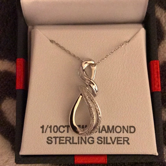 Sterling Silver Swirl Pendant